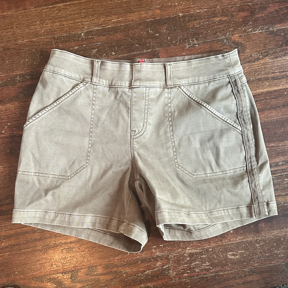SPANX Tan Women's Cargo Shorts